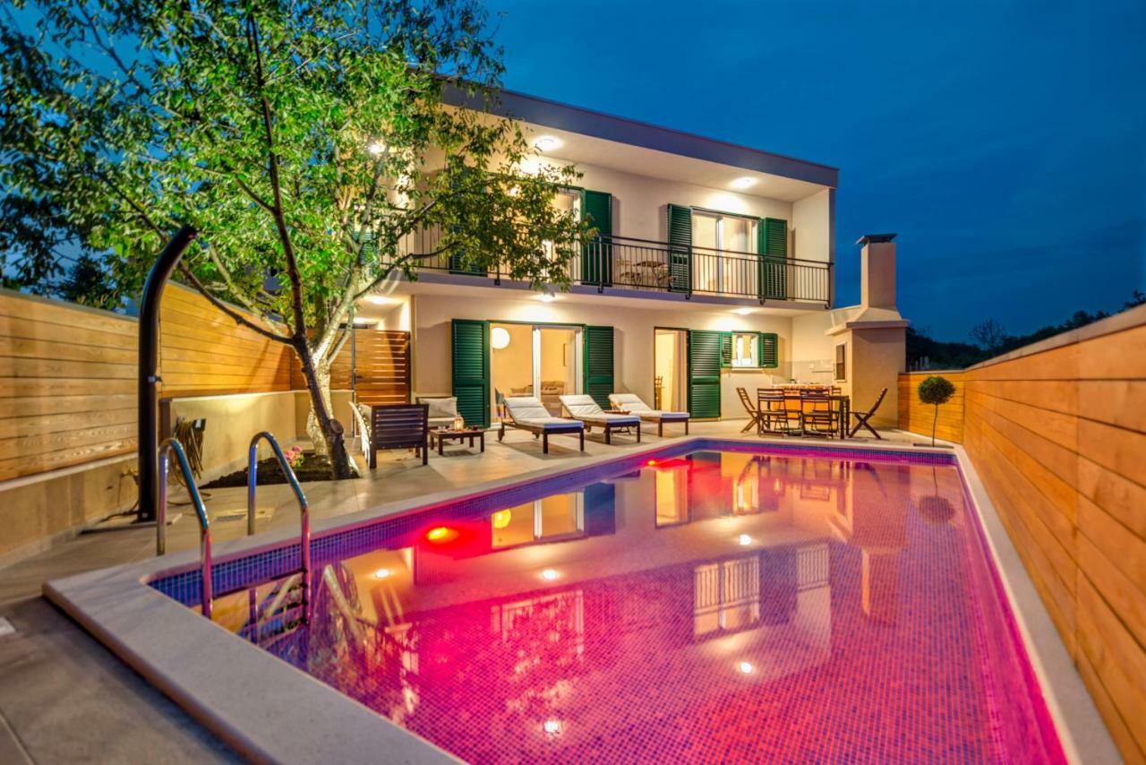 Villa Nika Bisko Экстерьер фото